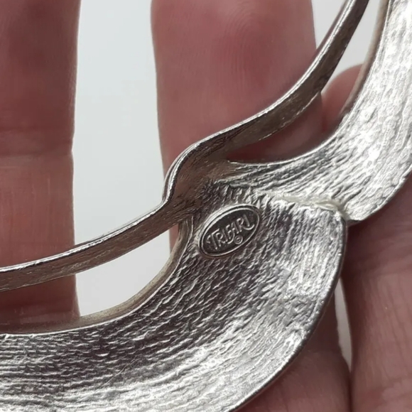 Rare Trifari enamel necklace 1970s - Picture 2 of 5